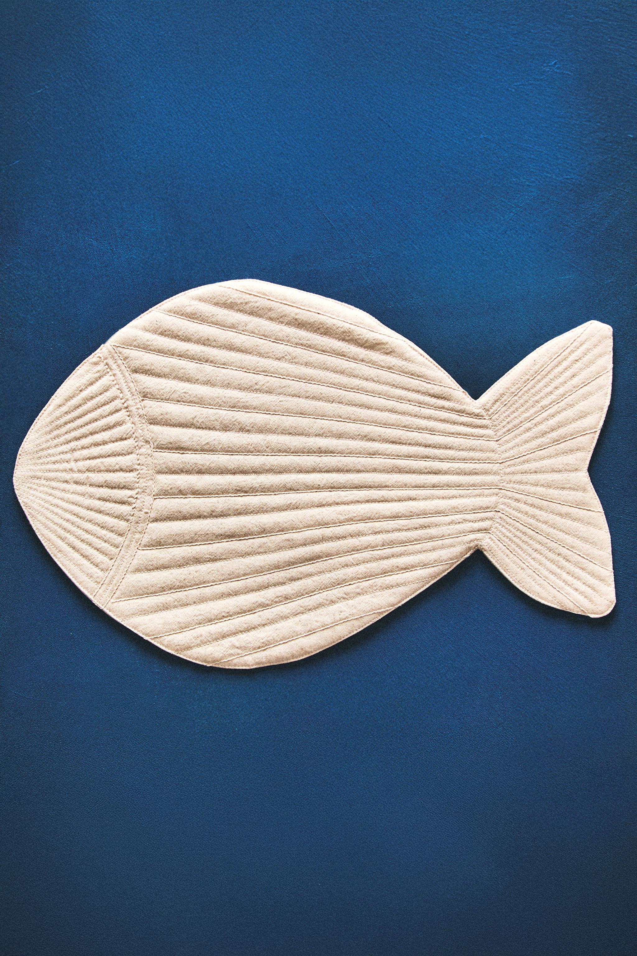QUILTED FISH PLACEMAT